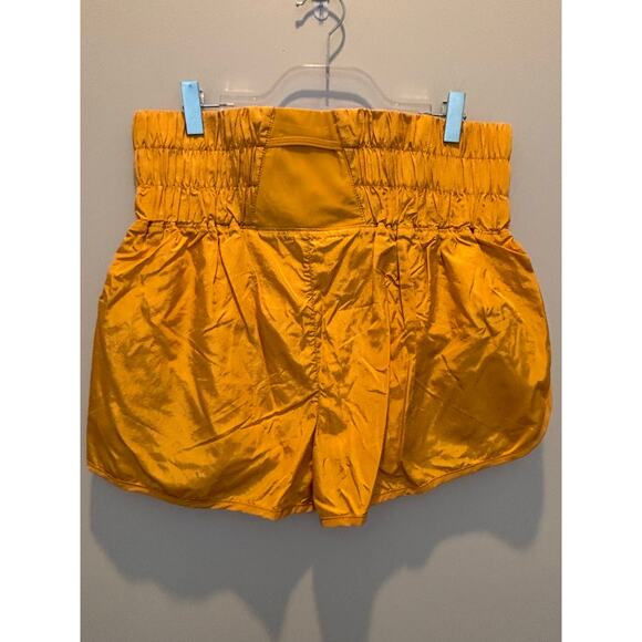 FP MOVEMENT BY THE WAY HOME SHORTS IN HONEY MALLOW SIZE LARGE NWT - Picture 4 of 4